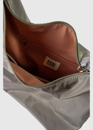 Classic Tote (Moss Green)